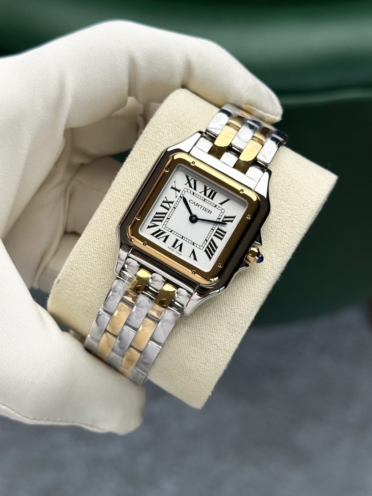 Cartier Panthere Large