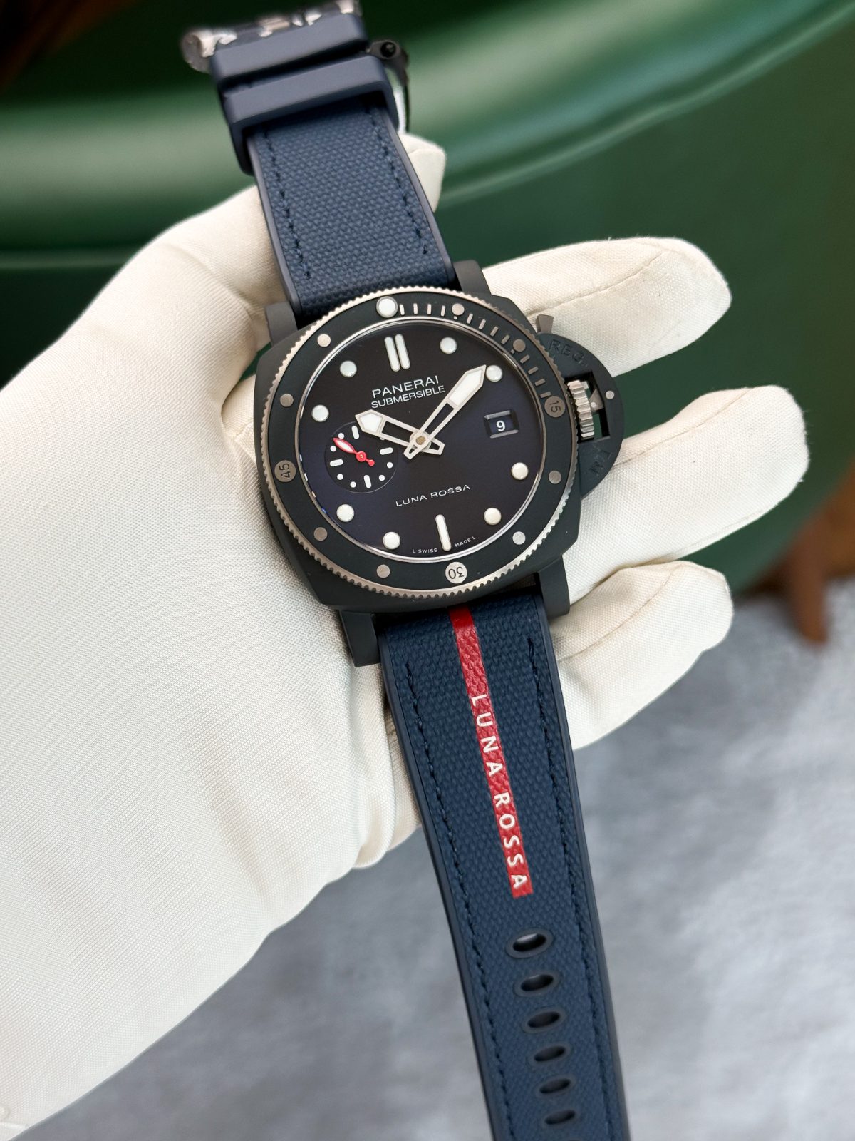 Panerai Submersible Luna Rossa